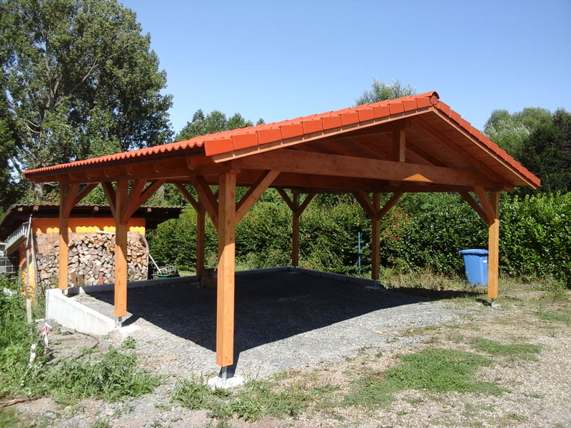 Carport mit Satteldach für zwei PKW