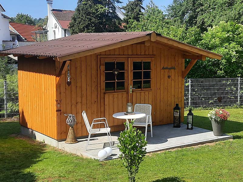Gartenhaus mit 1,10 m Vordach