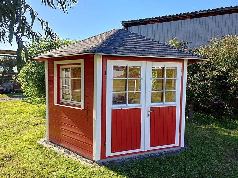 Pavillionn in Schwedenrot